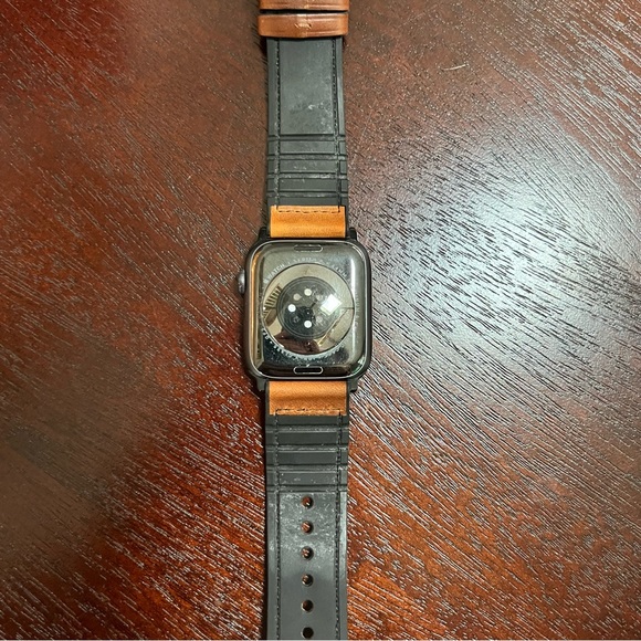 SOLD | Apple Watch - Series 6 - 44mm - Picture 3 of 4